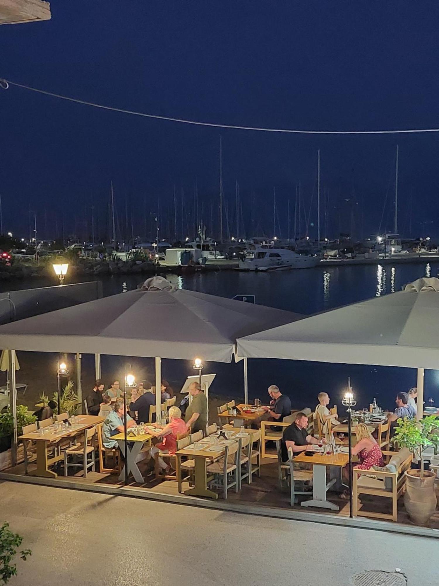 Filoxenia By The Sea Apartment Ágios Nikólaos Екстериор снимка